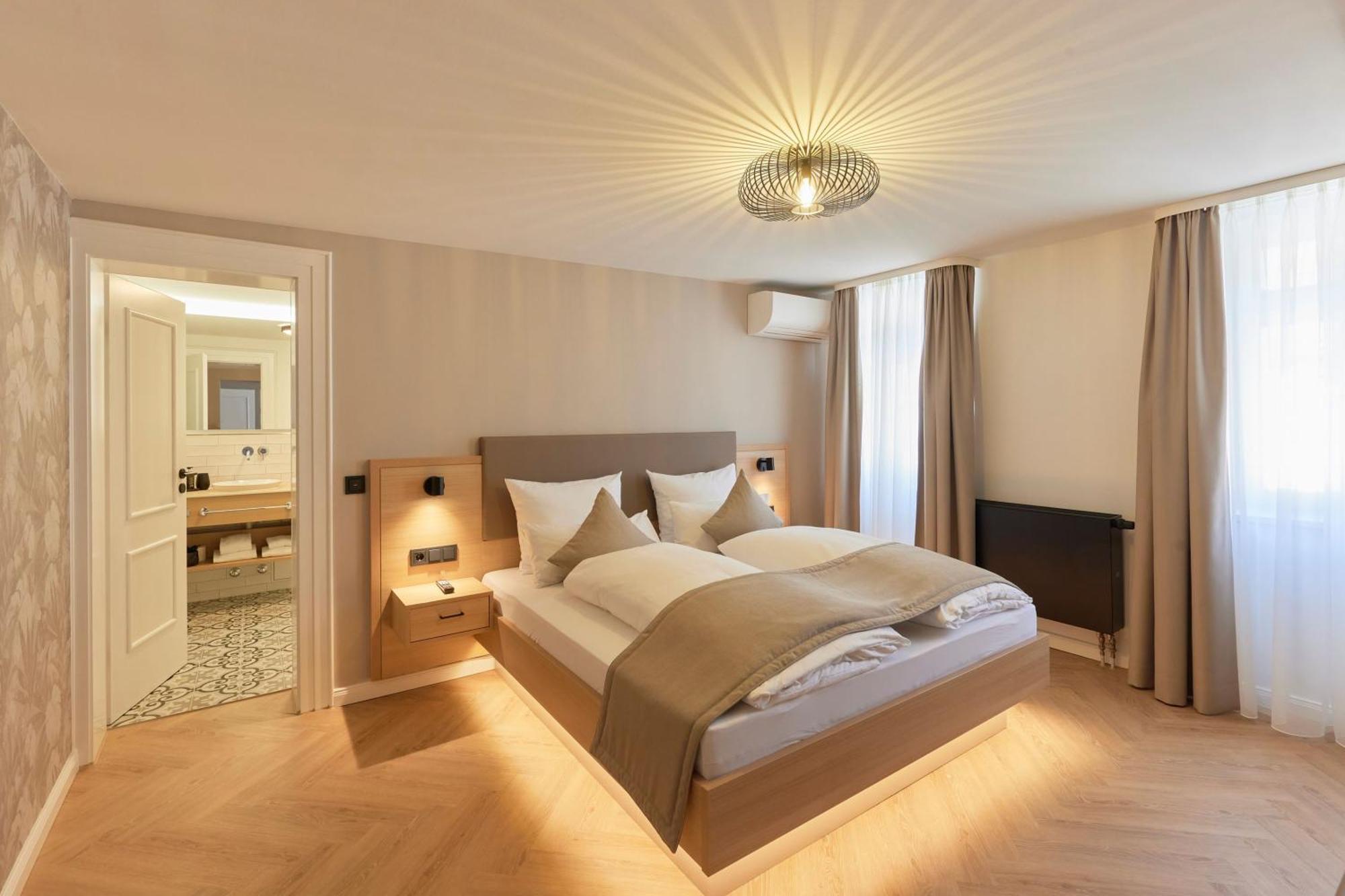 Hotel Wuerttemberger Hof Öhringen Eksteriør billede